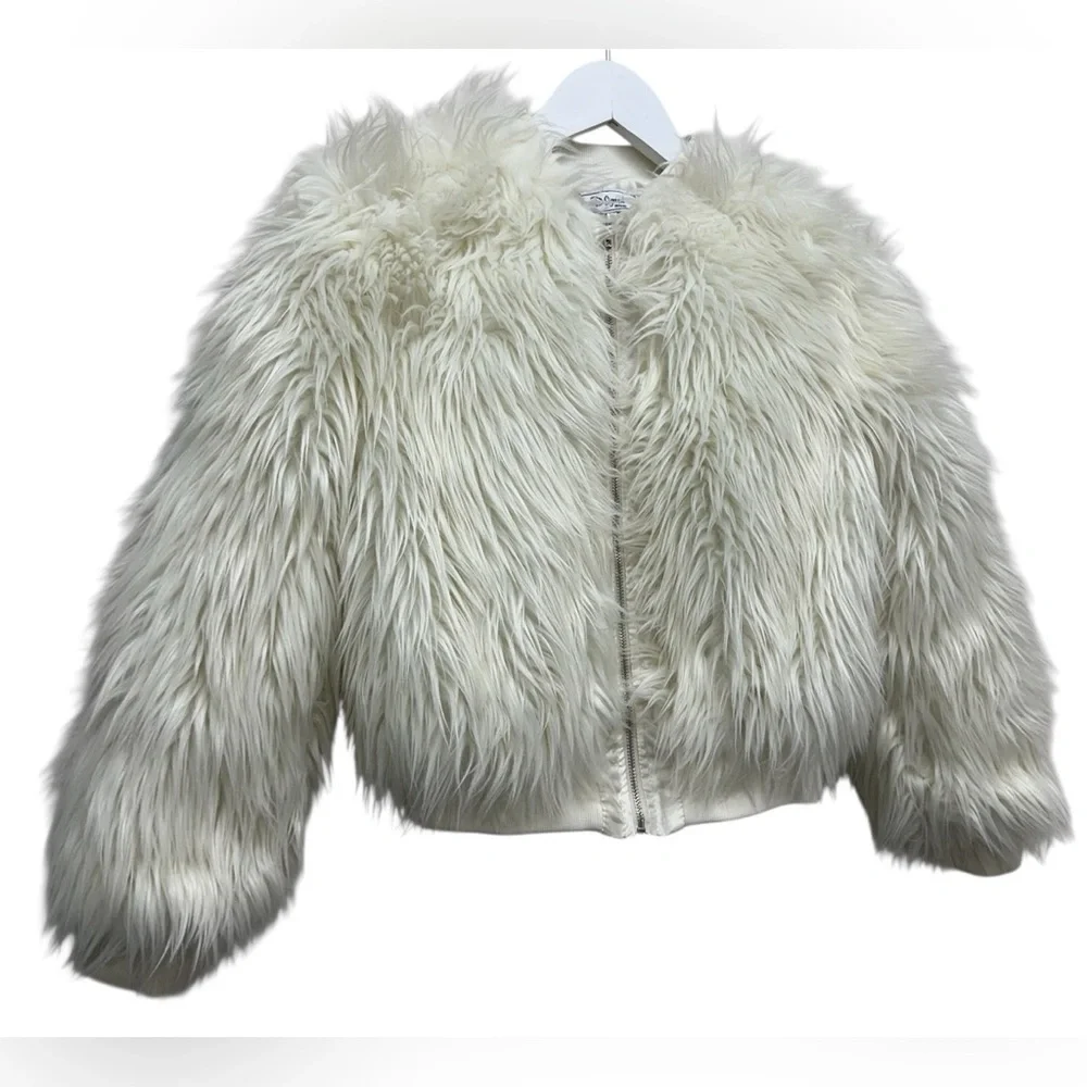 D-Signed Disney Ivory White Faux Fur Lined Zip Jacket Girls Size Medium 10/12 - Picture 2 of 9